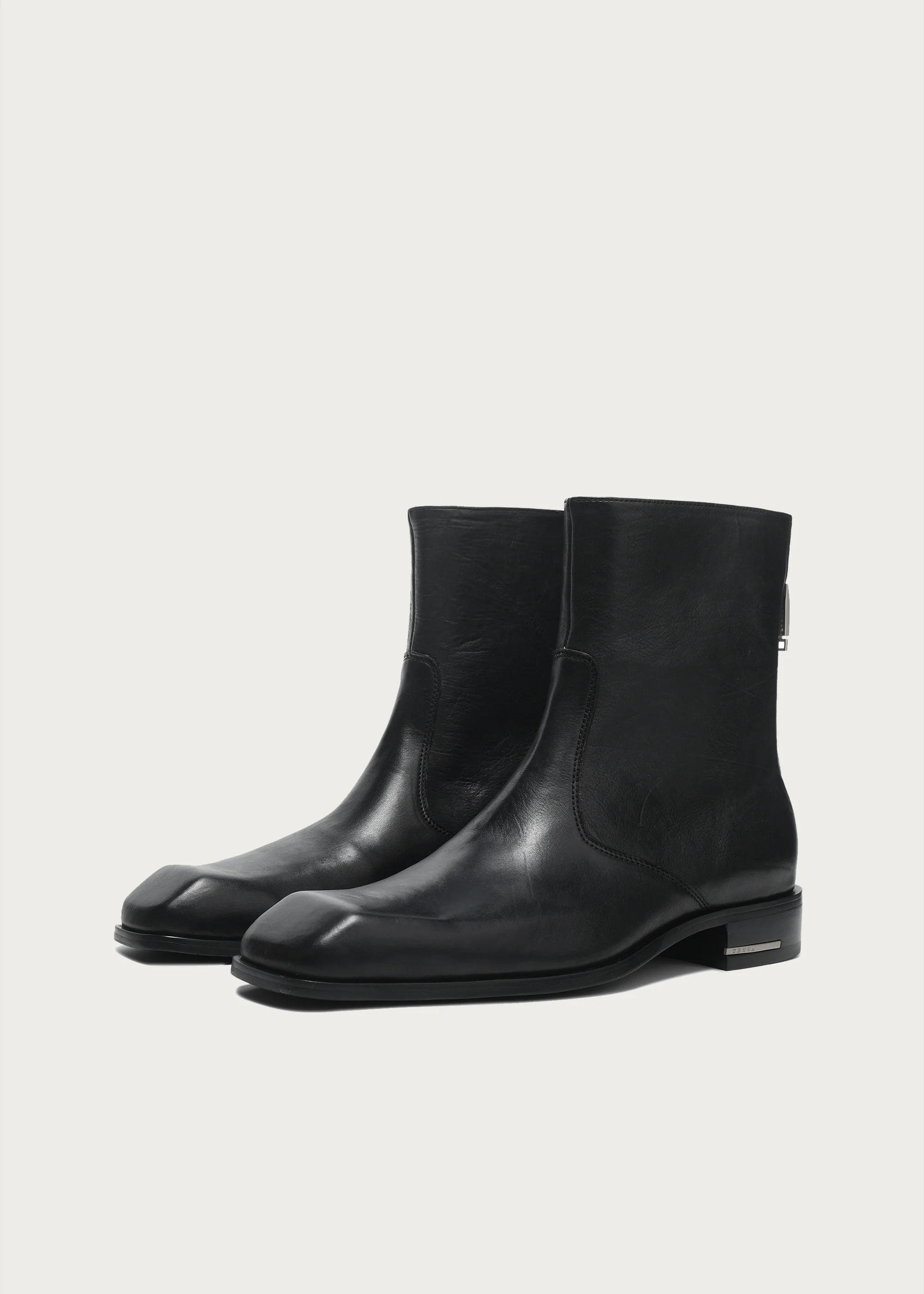 Beveled Square-Toe Horsehide Ankle Boots Black - Image 4