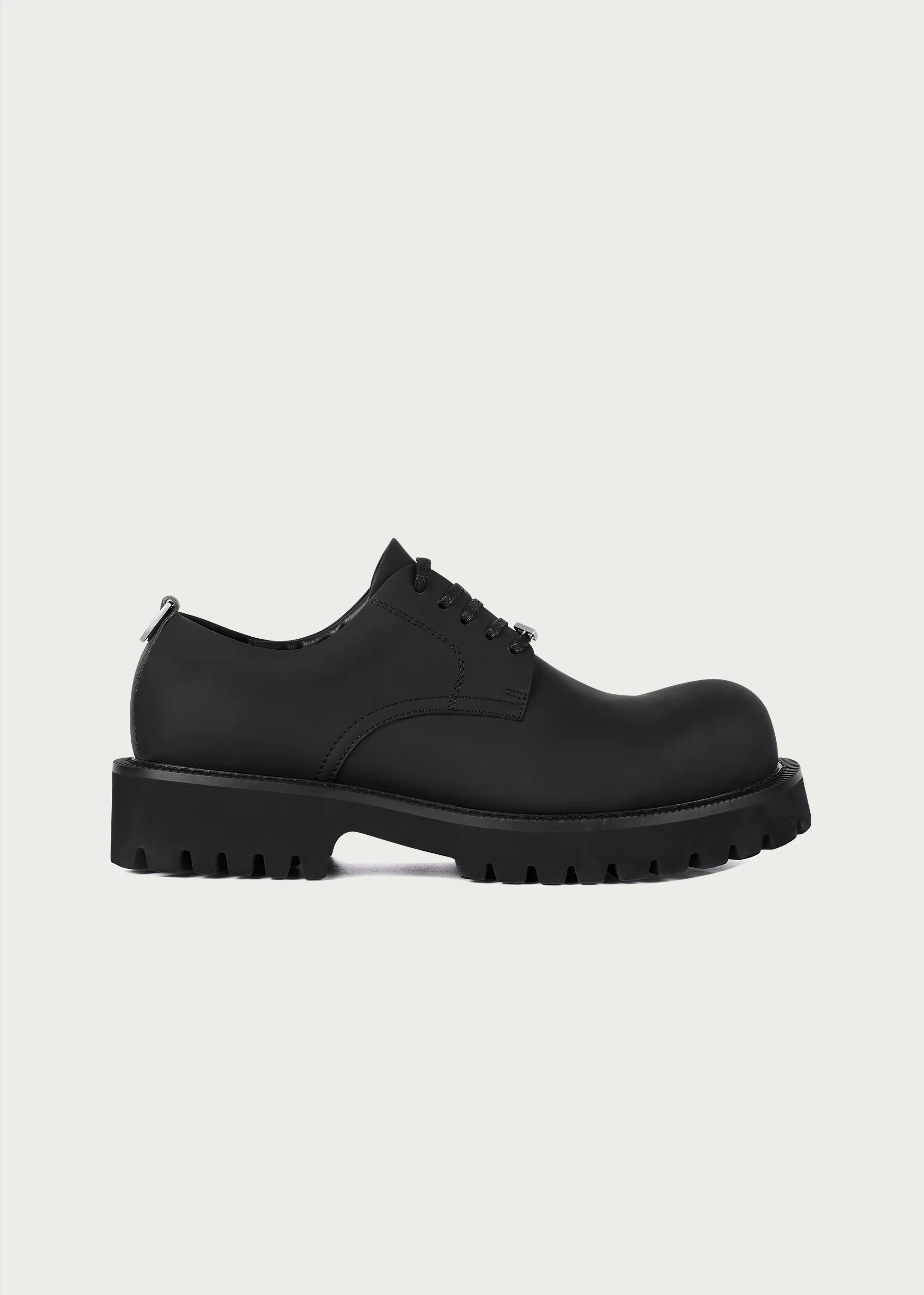 Chunky Round-Toe Derby Shoes Matte Black - Image 4