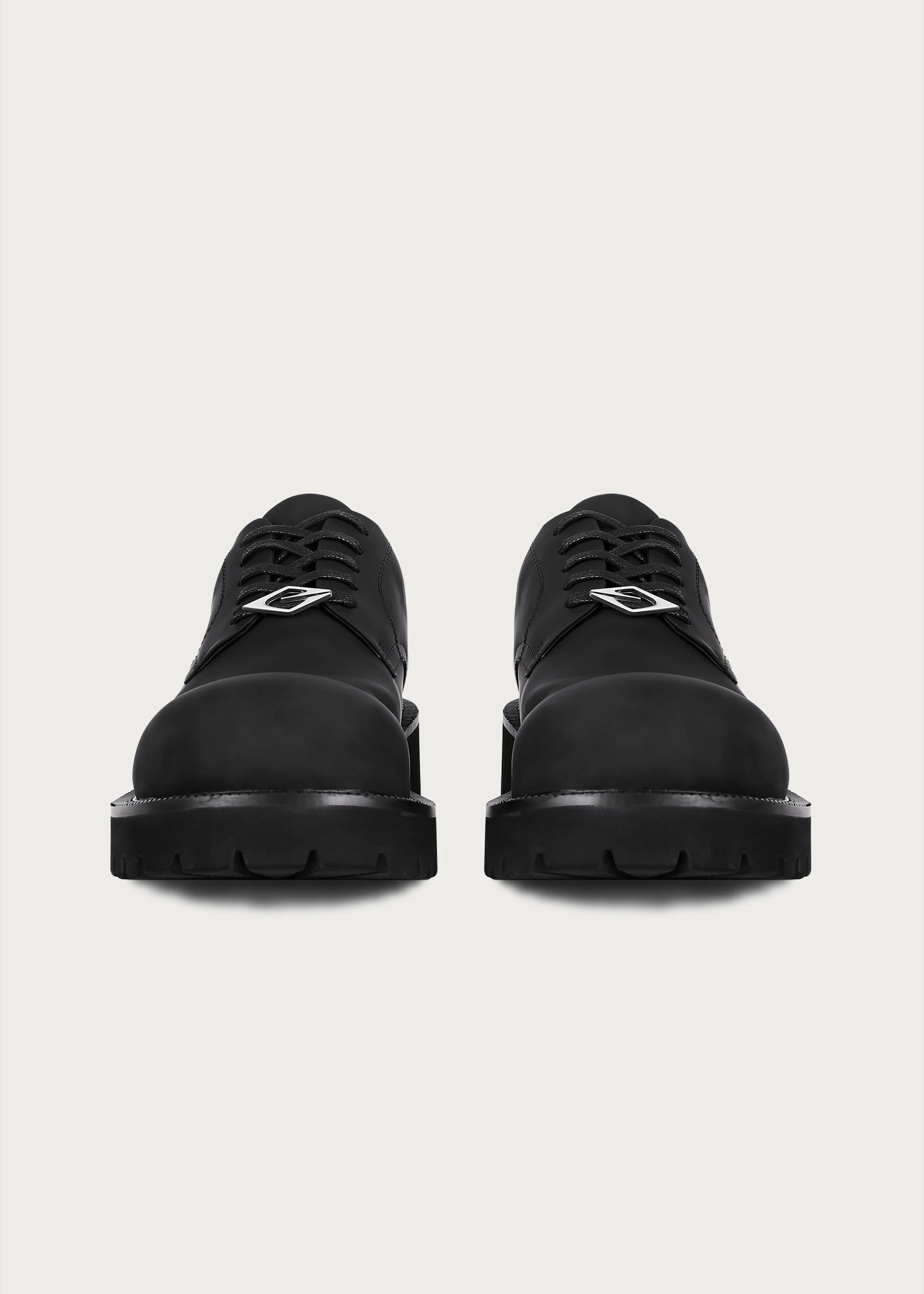 Chunky Round-Toe Derby Shoes Matte Black - Image 6