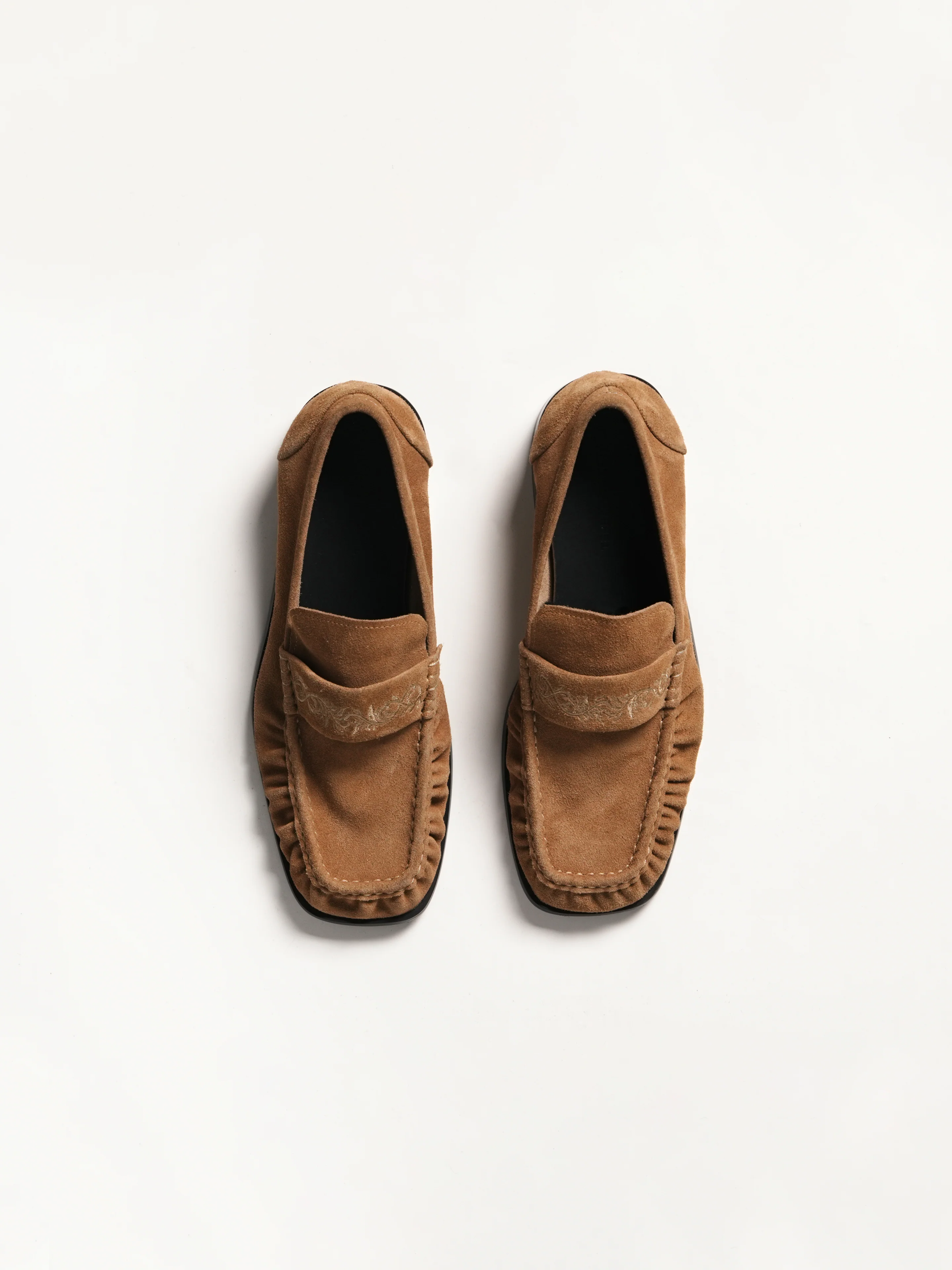 Square-Toe Vine-Engraved Loafers Khaki Brown - Image 3