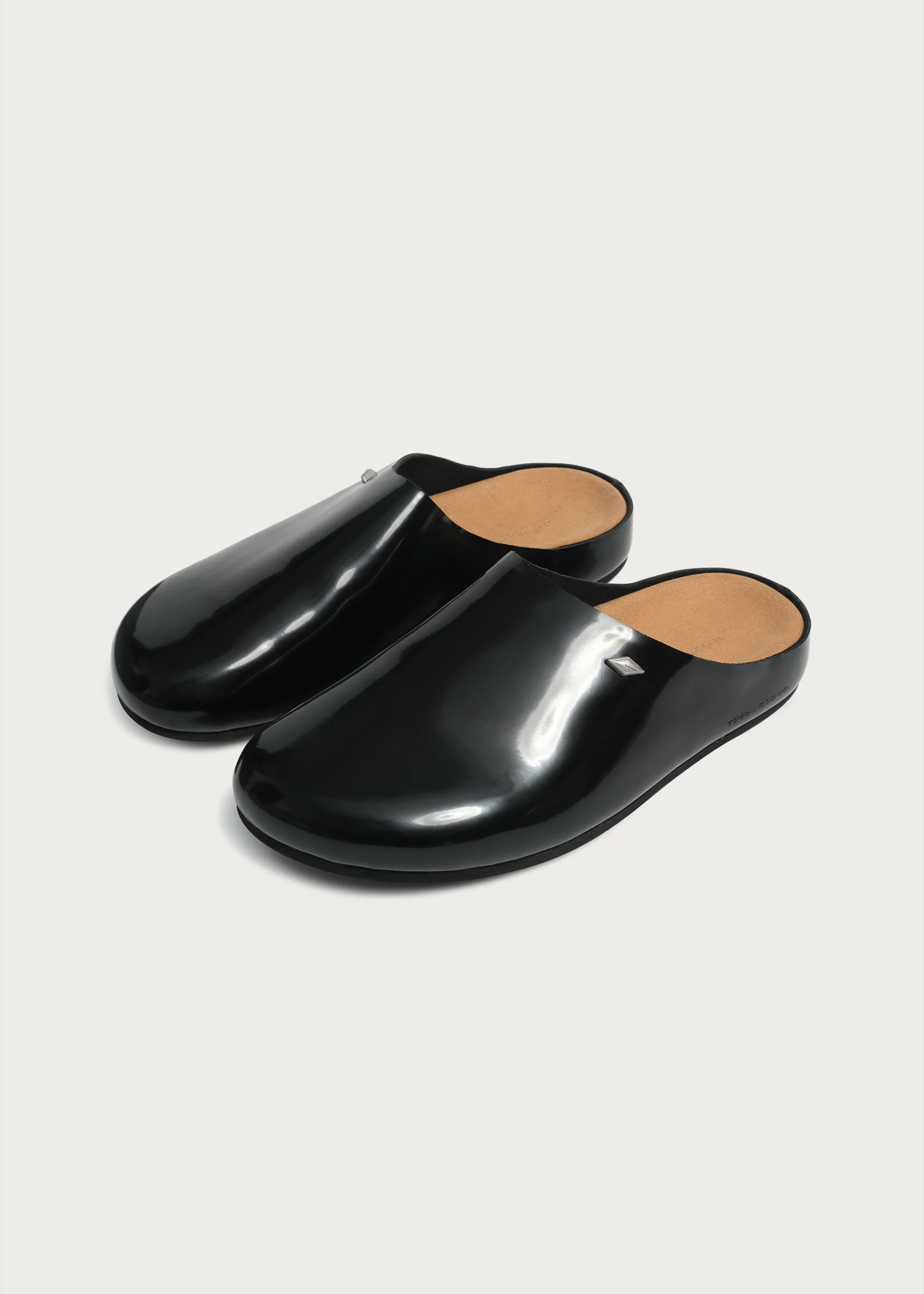 Star Emblem 3.0 Clogs Glossy Black - Image 6